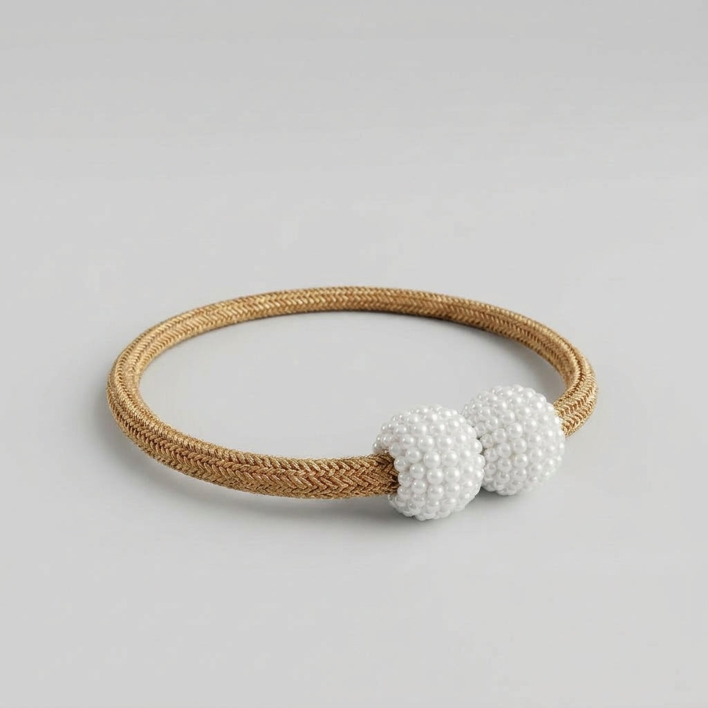 Embrasses magnétiques à perles