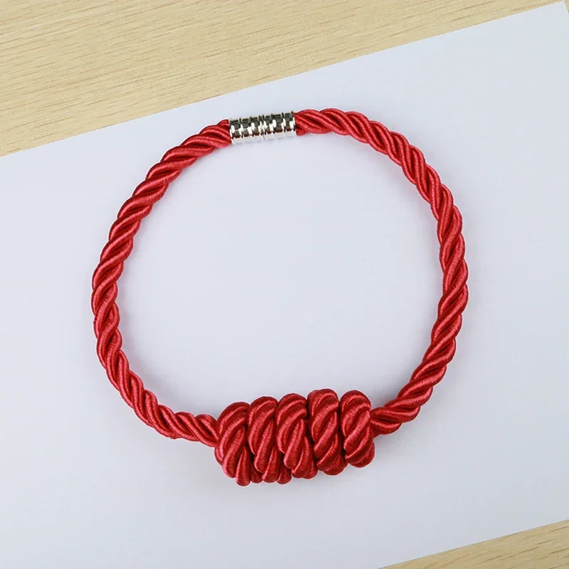 Embrasse magnétique en corde torsadée – coloris rouge
