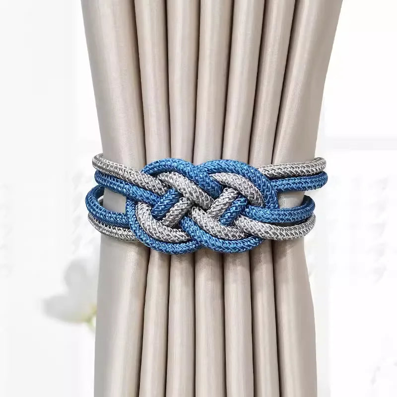 Embrasse magnétique à nœud tressé – coloris bleu ciel et gris